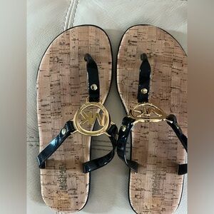 Michael Kors Women's Charm Jelly black Gold T Strap Flat Sandals Slides 6